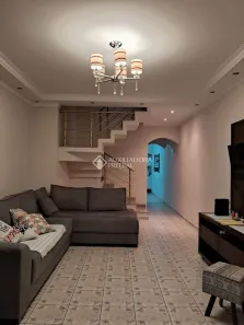 Sobrado com 3 Quartos à venda, 195m² no Parque Gerassi, Santo André