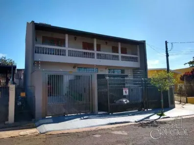 Sobrado com 4 Quartos à venda, 332m² no Aparecida, Londrina