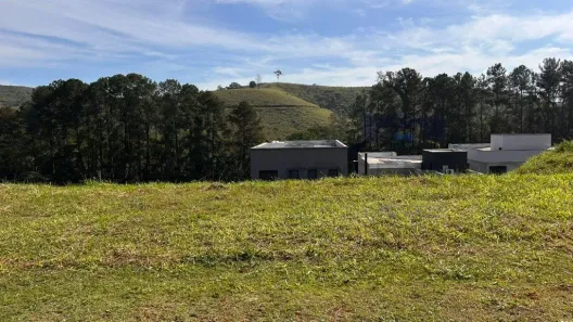 Lote/Terreno à venda, 360m² no Jardim São Pedro, Mogi das Cruzes