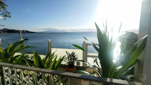 Casa com 3 Quartos à venda, 240m² no Cacupé, Florianópolis