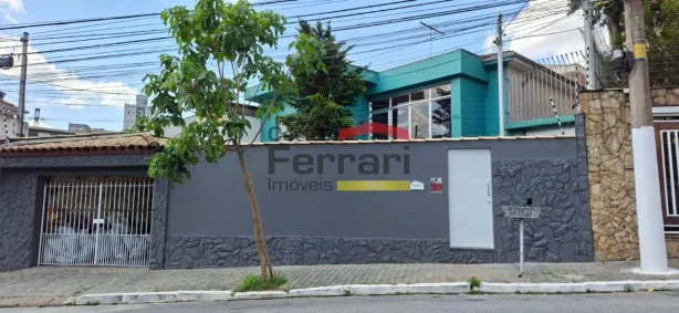 Casa com 3 Quartos para alugar, 260m² no Vila Paiva, São Paulo