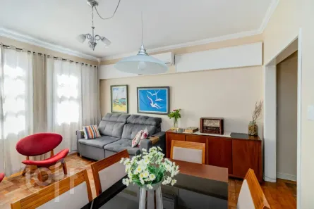 Apartamento com 3 Quartos à venda, 75m² no Petrópolis, Porto Alegre