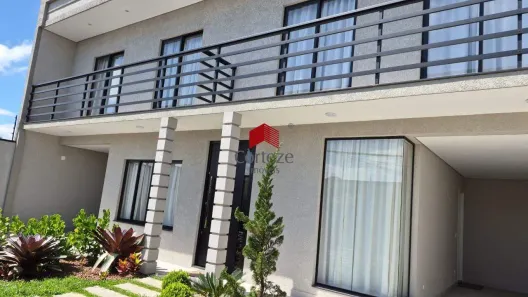 Sobrado com 4 Quartos à venda, 287m² no Vargem Grande, Pinhais