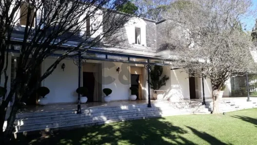 Casa com 4 Quartos à venda, 850m² no Jardim Leonor, São Paulo