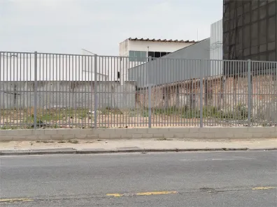 para alugar, 1100m² no Remédios, Osasco
