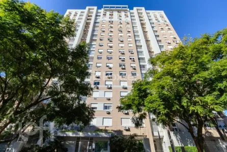 Apartamento com 2 Quartos à venda, 62m² no Vila Ipiranga, Porto Alegre