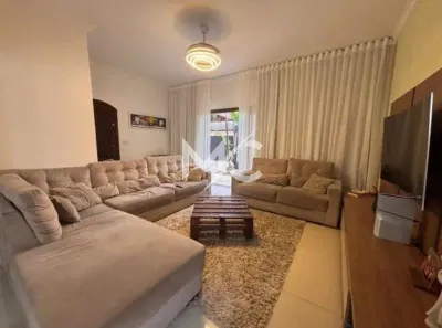 Casa com 3 Quartos à venda, 250m² no Residencial União, São José dos Campos