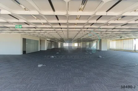 Sala Comercial para alugar, 2844m² no Jardim São Luís, São Paulo