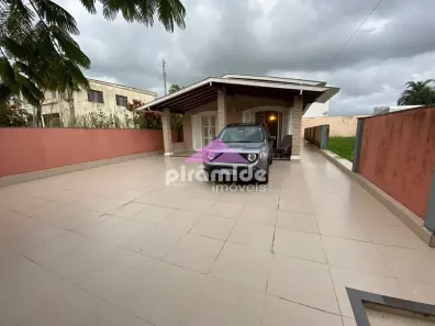 Casa com 4 Quartos à venda, 150m² no Praia das Palmeiras, Caraguatatuba