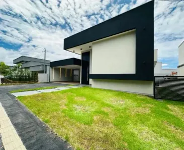 Casa de Condomínio com 3 Quartos à venda, 285m² no Condomínio do Lago 2ª Etapa, Goiânia