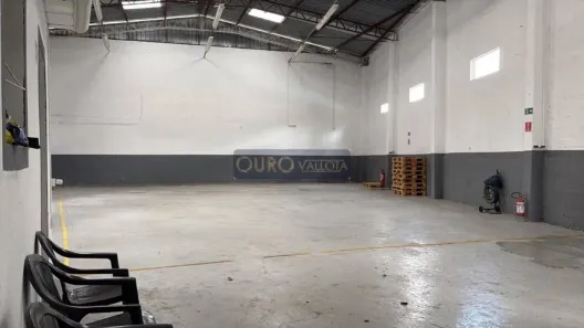 Galpão/Depósito/Armazém para alugar, 300m² no Vila Alpina, São Paulo