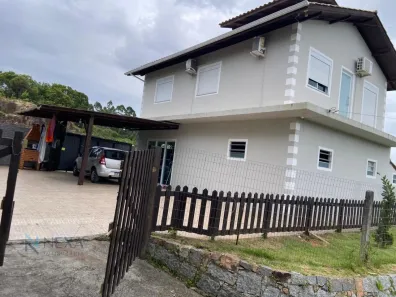 Casa com 3 Quartos à venda, 400m² no Área Rural de Biguaçu, Biguaçu