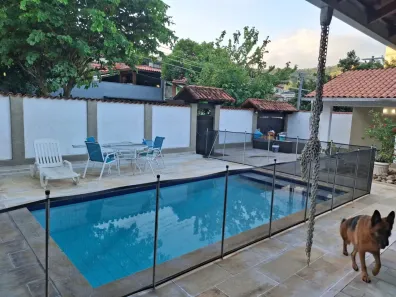 Casa de Condomínio com 4 Quartos para alugar, 240m² no Freguesia (Jacarepaguá), Rio de Janeiro