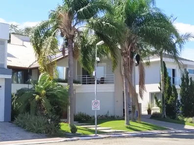 Casa de Condomínio com 4 Quartos à venda, 393m² no Córrego Grande, Florianópolis