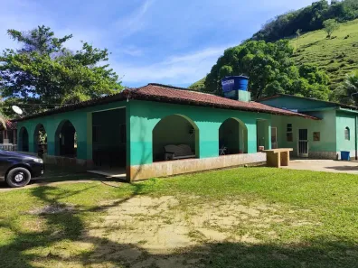 Fazenda/Sítio com 4 Quartos à venda, 9400m² no Área Rural de Cachoeiras de Macacu, Cachoeiras de Macacu