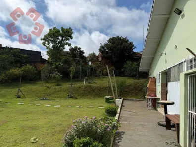 Fazenda/Sítio com 4 Quartos para venda ou aluguel, 192m² no Dos Pereiras, Ribeirão Branco