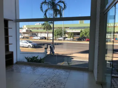 Ponto Comercial para alugar, 110m² no Tabajaras, Uberlândia