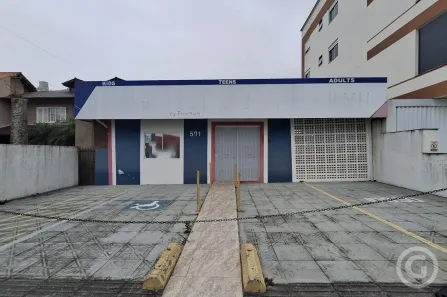 Ponto Comercial para alugar, 270m² no Centro, Biguaçu