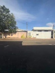 Lote/Terreno à venda, 600m² no Custódio Pereira, Uberlândia