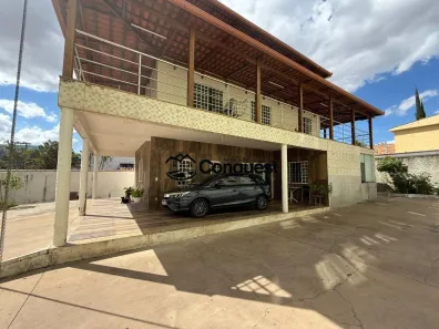Casa com 3 Quartos à venda, 310m² no Jardim Riacho das Pedras, Contagem