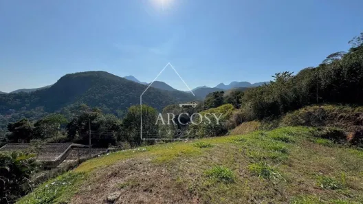 Lote/Terreno à venda, 2378m² no Itaipava, Petrópolis