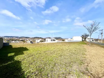 Lote/Terreno à venda, 455m² no São Pedro, Juiz de Fora