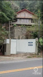 Casa com 3 Quartos para alugar, 144m² no Ponte da Saudade, Nova Friburgo