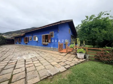 Casa com 5 Quartos à venda, 200m² no Alto, Teresópolis