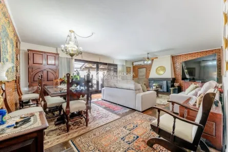 Casa com 3 Quartos à venda, 420m² no Boa Vista, Porto Alegre
