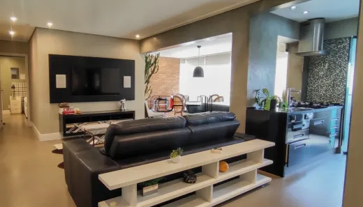 Apartamento com 2 Quartos para alugar, 80m² no Cidade Monções, São Paulo