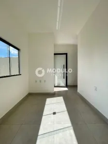 Casa com 3 Quartos à venda, 75m² no Jardim Canaã, Uberlândia