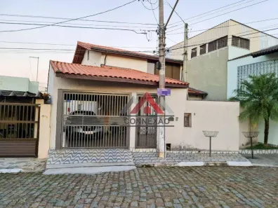 Sobrado com 5 Quartos à venda, 224m² no Vila Bela Vista, Suzano
