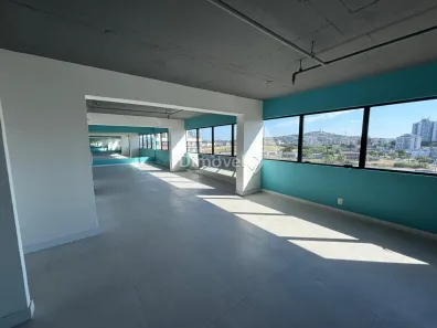 Sala Comercial à venda, 112m² no Cristal, Porto Alegre