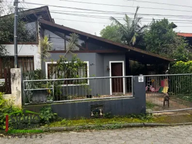 Casa com 3 Quartos à venda, 92m² no Rio Tavares, Florianópolis