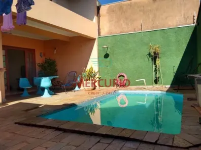 Casa com 3 Quartos à venda, 370m² no Jardim Bela Vista, Bauru