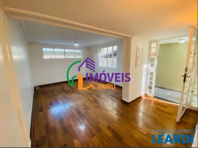 Sobrado com 3 Quartos para alugar, 168m² no Vila Madalena, São Paulo