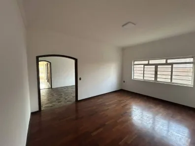 Casa com 3 Quartos à venda, 227m² no Centro, Limeira