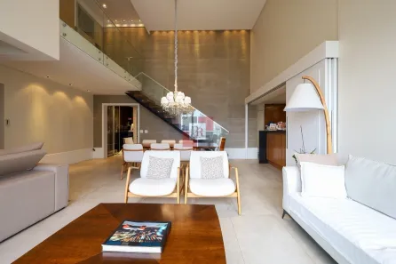 Apartamento com 3 Quartos à venda, 200m² no Campo Belo, São Paulo