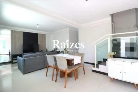 Casa com 3 Quartos à venda, 104m² no Jardim Karaíba, Uberlândia