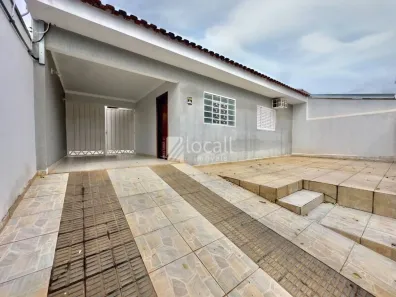 Casa com 2 Quartos para alugar, 150m² no Conjunto Habitacional Cristo Rei, São José do Rio Preto