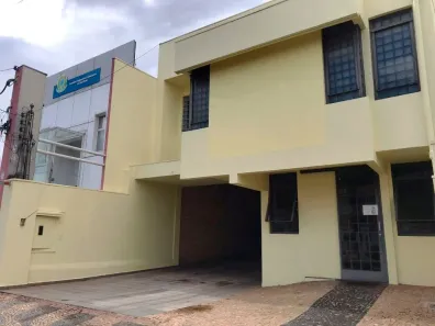 Imóvel Comercial com 9 Quartos para alugar, 508m² no Centro, Marília