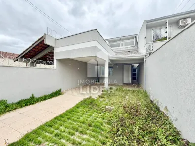 Sobrado com 4 Quartos à venda, 239m² no Pilarzinho, Curitiba