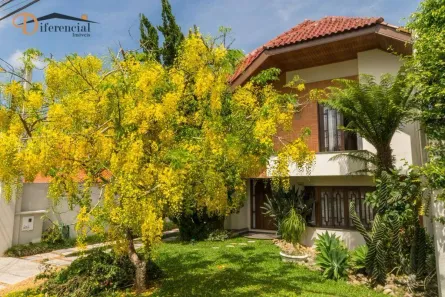 Casa com 4 Quartos à venda, 380m² no São Braz, Curitiba