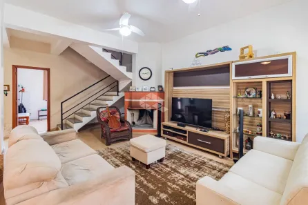 Casa de Condomínio com 4 Quartos à venda, 300m² no Cavalhada, Porto Alegre