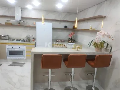 Sobrado com 3 Quartos à venda, 250m² no Jardim Leonor Mendes de Barros, São Paulo