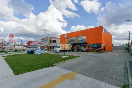 Ponto Comercial para alugar, 164m² no Maria Antonieta, Pinhais