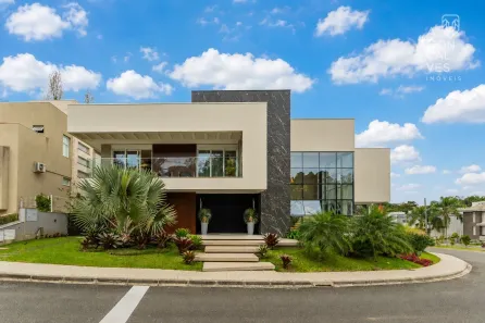 Casa de Condomínio com 4 Quartos à venda, 820m² no Campo Comprido, Curitiba