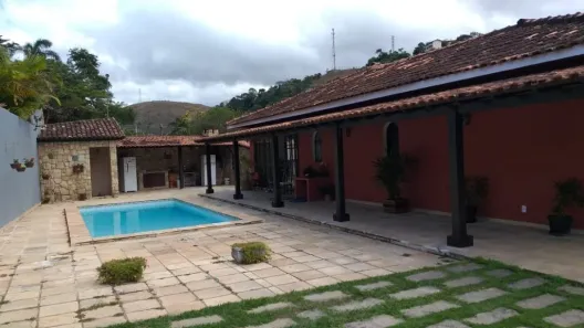 Casa com 6 Quartos à venda, 510m² no Itaipava, Petrópolis