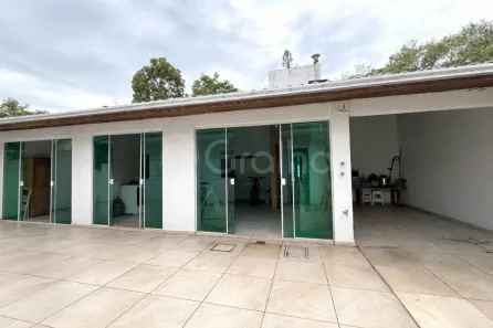 Casa com 3 Quartos à venda, 179m² no Lagoa da Conceição, Florianópolis