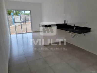 Casa de Condomínio com 2 Quartos à venda, 50m² no Loteamento Residencial Pequis, Uberlândia